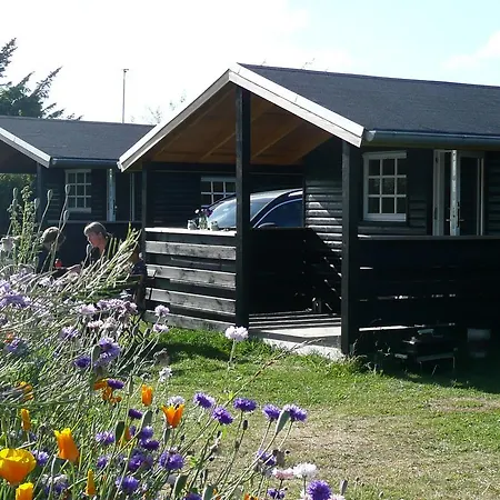 Lonstrup Camping Cottages & Rooms Extérieur photo